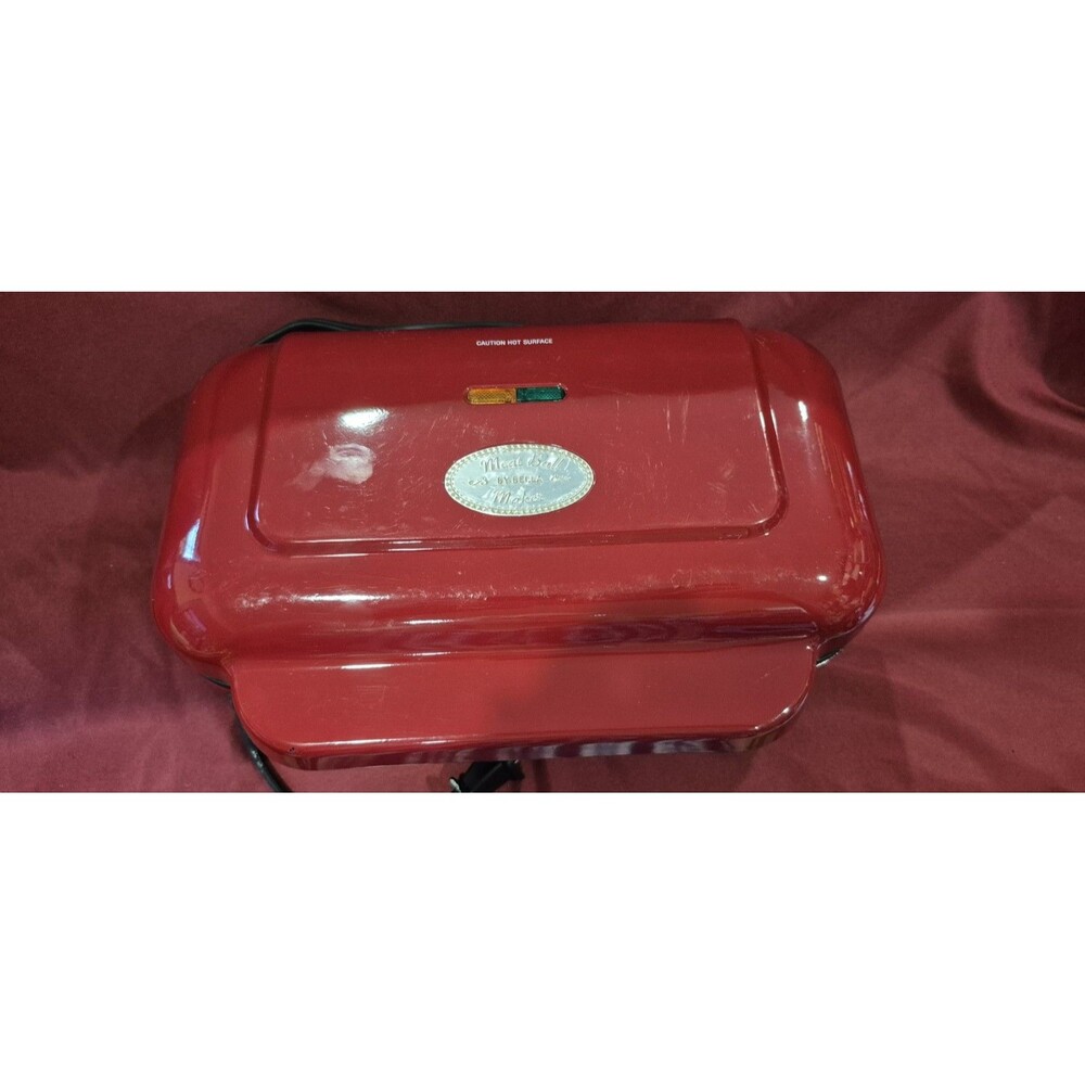 Sensio Bella Meatball Maker Electric Non Stick Red Model # 13587  Used One Time
